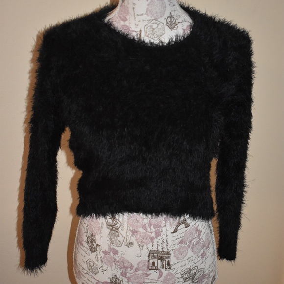 Brandy Melville Sweaters - Brandy Melville furry black sweater